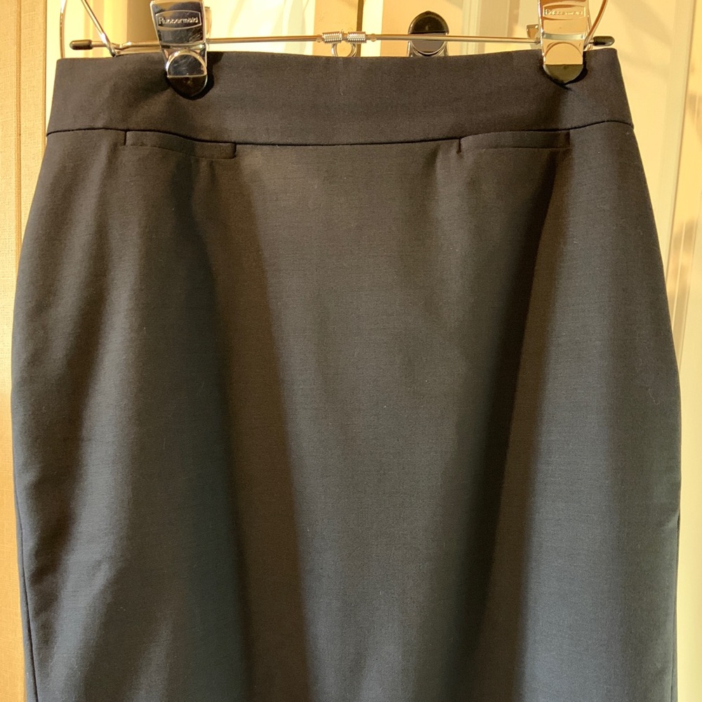 Banana republic navy blue wool skirt 8p